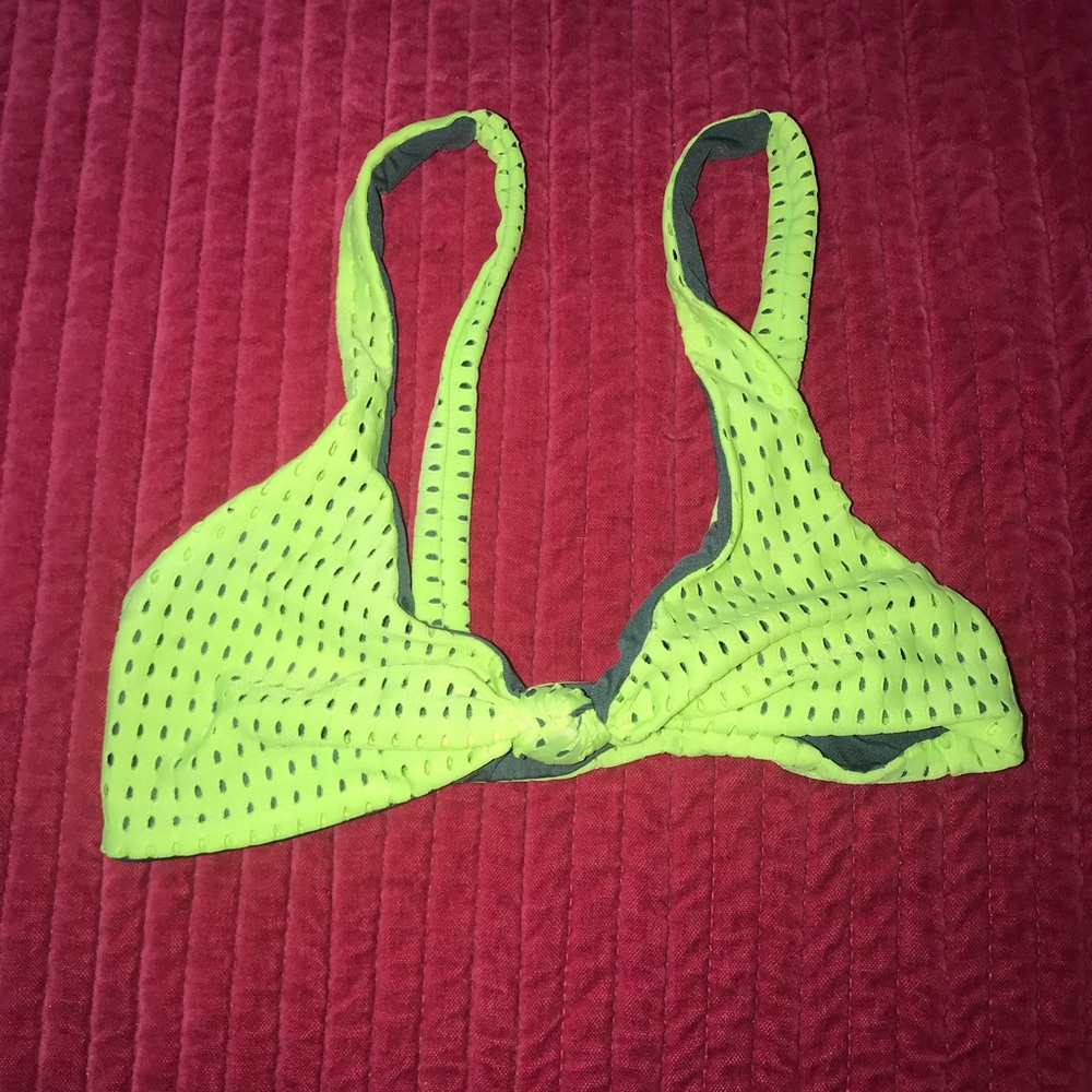 Acacia neon cactus mesh Spain top